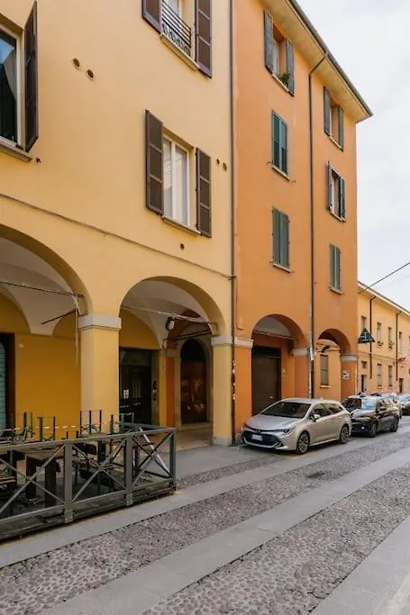 Suite In Via Del Pratello Bologna Apartment