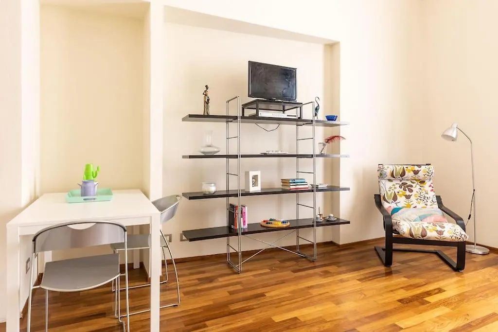 Suite In Via Del Pratello Bologna Apartment