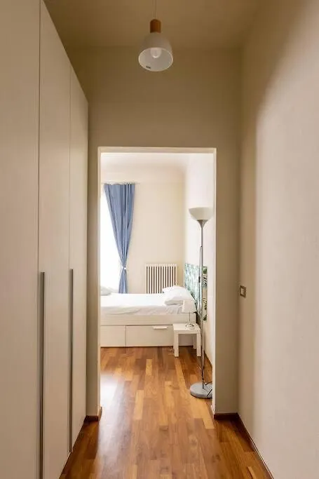 Apartment Suite In Via Del Pratello Bologna
