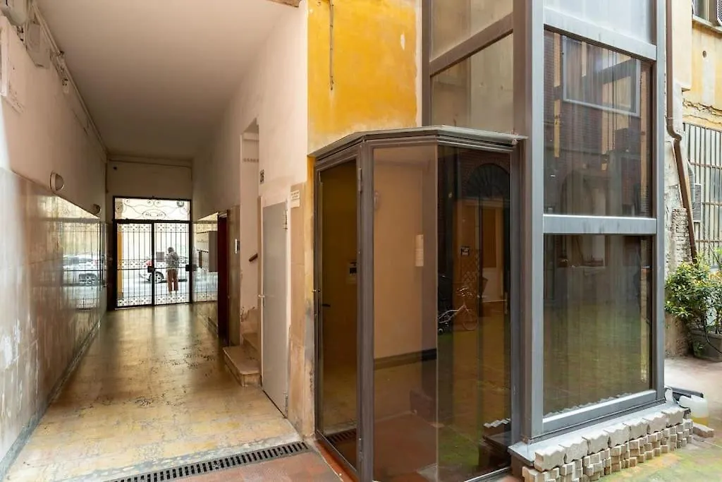 Suite In Via Del Pratello Bologna 0*,  Italy